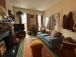 69 Charles St, Unit 1 in Boston, MA - Building Photo - Building Photo