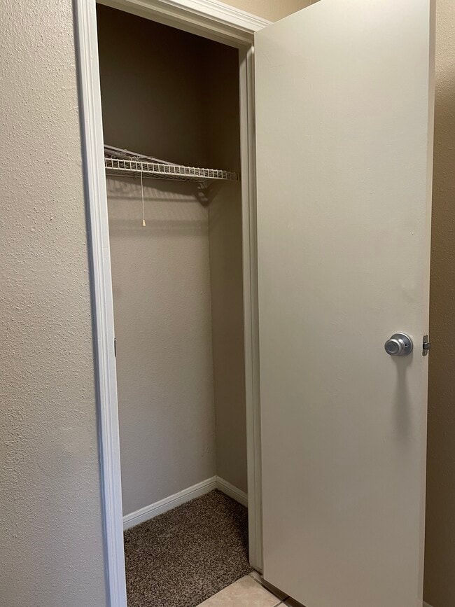 10101 S Gessner Rd, Unit 0416 in Houston, TX - Building Photo - Building Photo