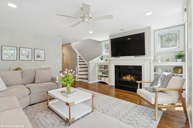 2301 N Wayne Ave in Chicago, IL - Building Photo - Building Photo