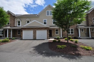 Mountain Hollow Estates Apartments