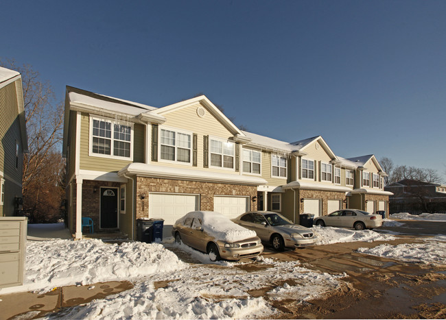 Windsong Townhomes in Ann Arbor, MI - Foto de edificio - Building Photo