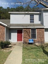 810 B's Barbeque Rd in Greenville, NC - Building Photo