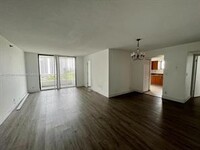 3371 NE 192 St in Aventura, FL - Building Photo - Building Photo