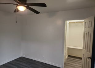 306 W Sunkist St in Ontario, CA - Building Photo - Building Photo