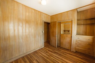 146 Kaluamoo St in Kailua, HI - Foto de edificio - Building Photo