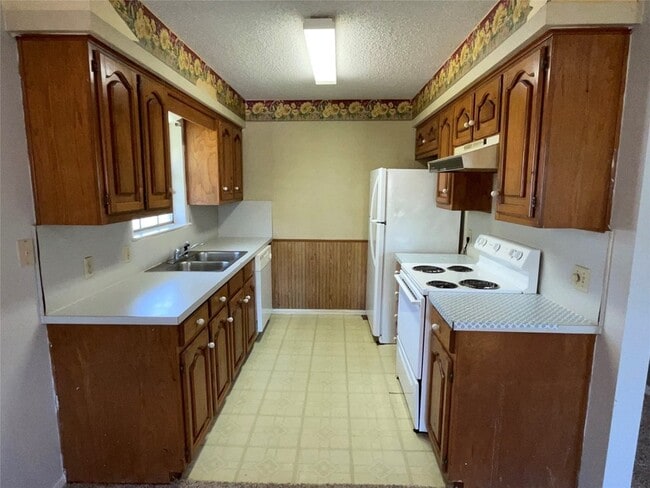 802 N Crockett St, Unit F in Sherman, TX - Building Photo - Building Photo