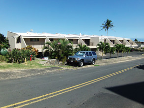 Pio Ocean View Apartments in Wailuku, HI - Building Photo - Building Photo