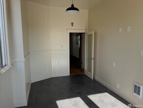 4905 3rd St in San Francisco, CA - Foto de edificio - Building Photo