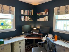 233 Hoyt St in Darien, CT - Building Photo - Building Photo
