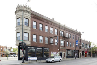 2381-2385 N Milwaukee Ave in Chicago, IL - Building Photo - Building Photo