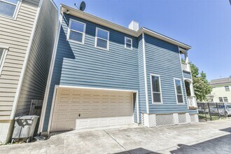 1030 W 16th St in Houston, TX - Building Photo - Building Photo