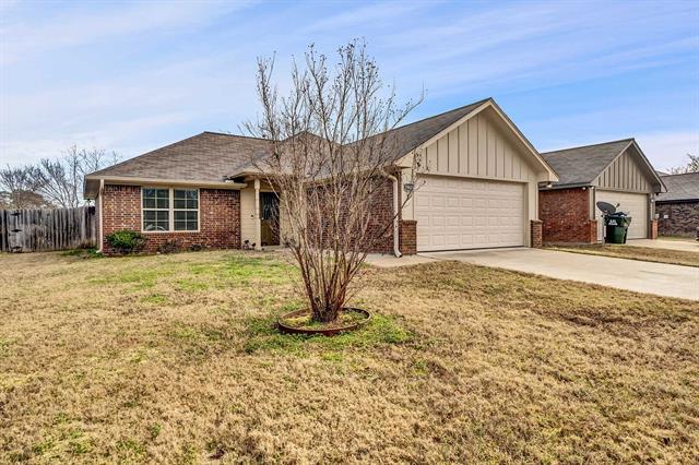 19421 King Ranch Dr in Flint, TX - Building Photo