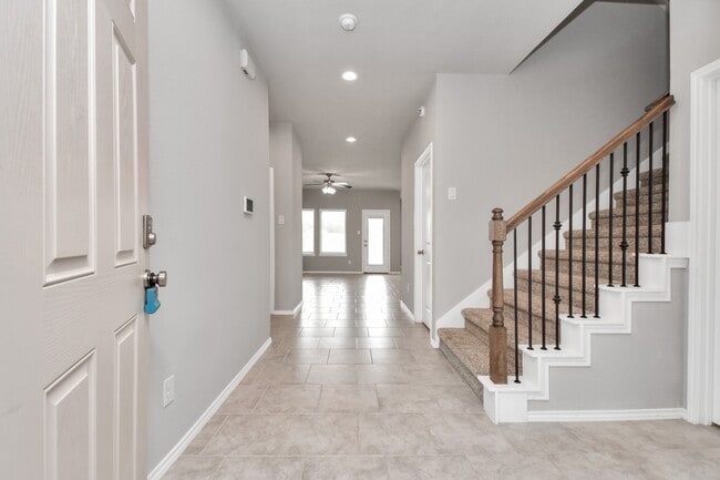 13967 Leigh Lake Ln in Shenandoah, TX - Foto de edificio - Building Photo