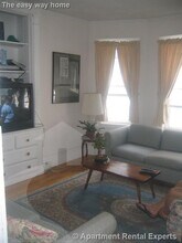 6 Westminster St in Somerville, MA - Foto de edificio - Building Photo