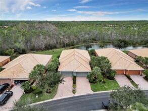 13238 Boccala Ln in Estero, FL - Foto de edificio - Building Photo