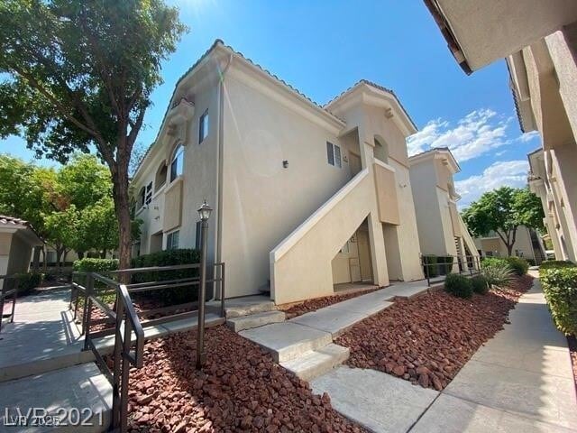 property at 1311 Red Gable Ln
