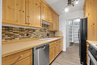 60 Millpond Dr in Stansbury Park, UT - Building Photo - Building Photo