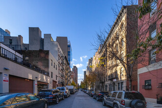 1845 First Avenue in New York, NY - Building Photo - Building Photo