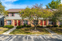 San Remo Townhomes in Columbus, OH - Building Photo - Building Photo