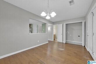 5181 Falling Creek Ln in Birmingham, AL - Building Photo - Building Photo
