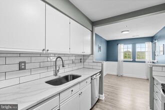 8571 Falls Run Rd in Ilchester, MD - Building Photo - Building Photo