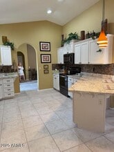 10502 E Elmhurst Dr in Sun Lakes, AZ - Building Photo - Building Photo