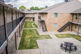 Joseph E. Lockridge Apartments in Dallas, TX - Building Photo - Building Photo