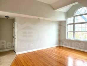 6813 Bellona Ave in Baltimore, MD - Foto de edificio - Building Photo