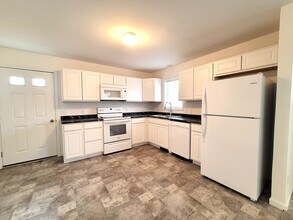 951-953 4th St in Jersey Shore, PA - Building Photo - Building Photo