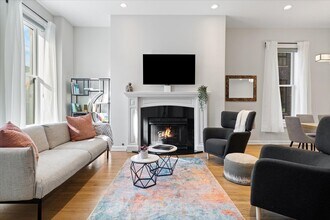 1867 N Halsted St in Chicago, IL - Building Photo - Building Photo