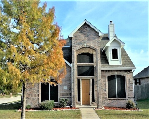 156 Weston Ct in Rockwall, TX - Building Photo