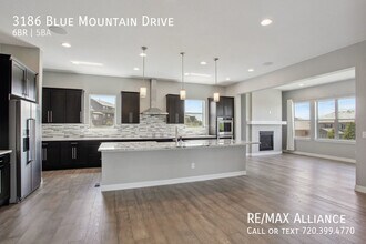 3186 Blue Mountain Dr in Broomfield, CO - Building Photo - Building Photo