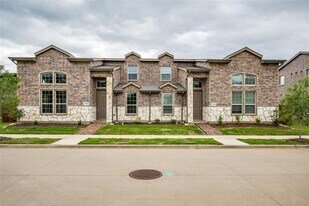 3100 Solana Cir in Denton, TX - Building Photo