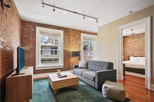 822 Perdido St in New Orleans, LA - Building Photo - Building Photo