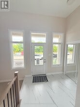351 Les Emmerson Dr in Ottawa, ON - Building Photo - Building Photo