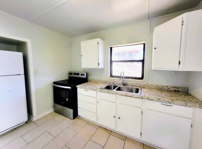 1003 S Main St, Unit B, Unit B
