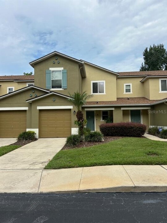 626 Old Pine Ct in Sanford, FL - Building Photo