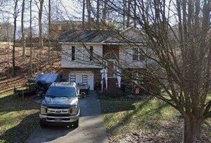 3817 Rockford St in Kingsport, TN - Building Photo