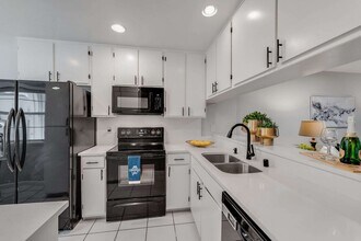 4235 Sheldon Cir in Pleasanton, CA - Building Photo - Building Photo