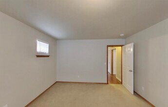 18106 70th Ave Ct E in Puyallup, WA - Building Photo - Building Photo