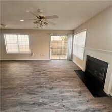 3698 Sapphire Ct in Decatur, GA - Building Photo - Building Photo