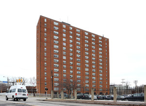 Springbrook in Cleveland, OH - Foto de edificio - Building Photo