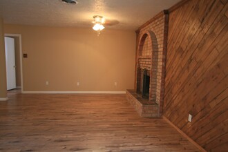 1900 Weeden Dr in Clovis, NM - Building Photo - Building Photo