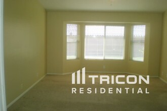 8743 W Butler Dr in Peoria, AZ - Building Photo - Building Photo