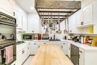 3232 Divisadero St in San Francisco, CA - Building Photo - Building Photo