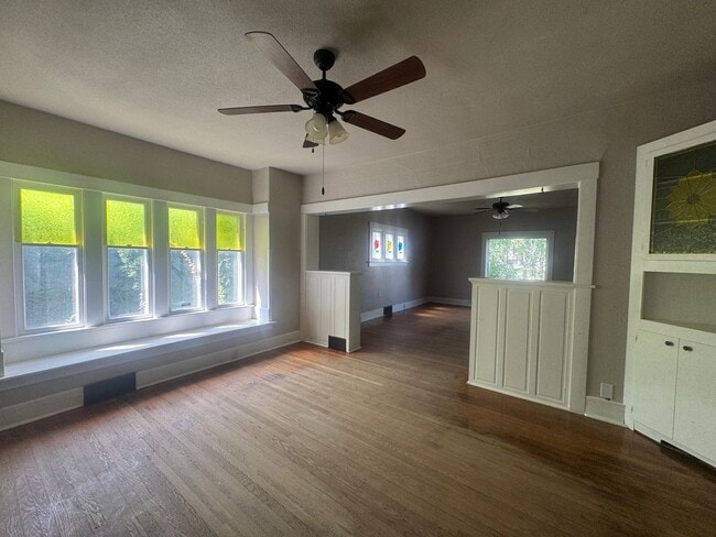 property at 413 Melrose St