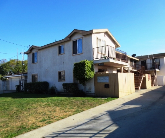 134 E Myrrh St in Compton, CA - Building Photo