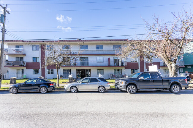 2199 Wall St in Vancouver, BC - Building Photo - Building Photo