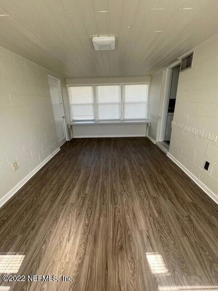 4737 Blount Ave in Jacksonville, FL - Building Photo - Building Photo