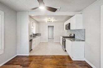 5027 S 30th W Ave in Tulsa, OK - Building Photo - Building Photo